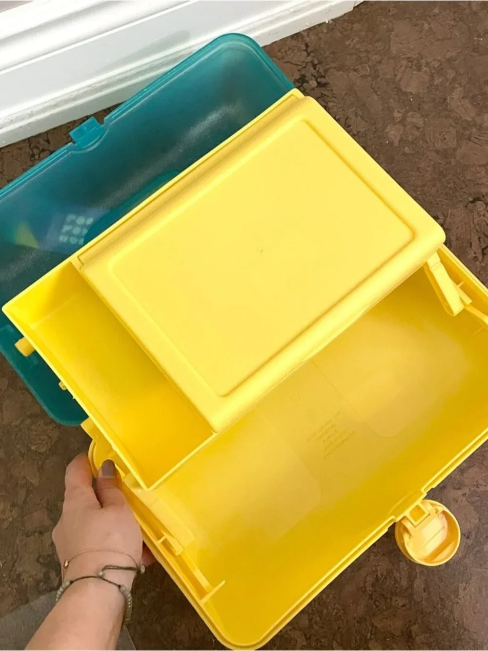 Caboodles Green / Yellow On-The-Go Girl Plastic Makeup Case - New with Tags!